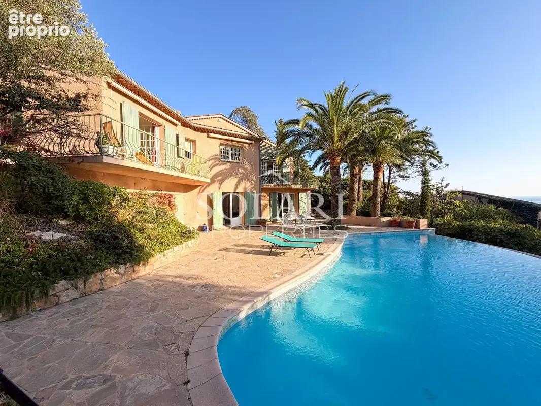 Exclusivité Villa provencale avec vue mer à Théoule - photo 26