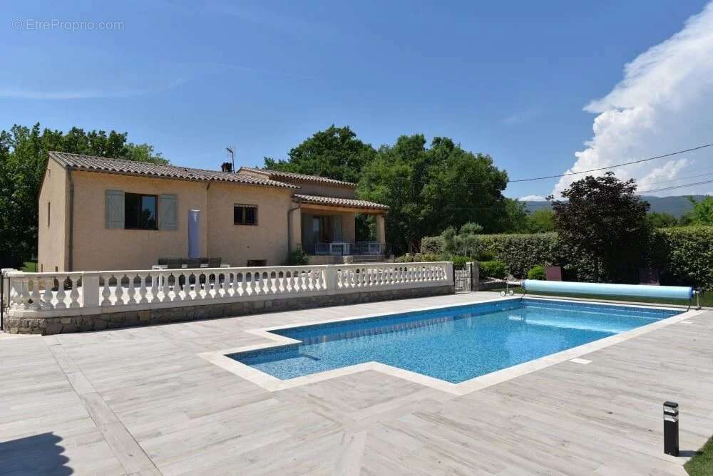Maison à FAYENCE