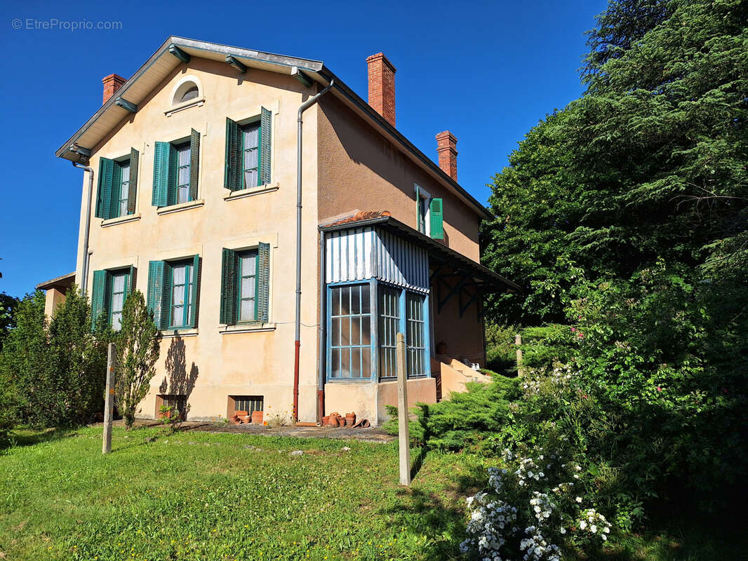 Maison à LEZOUX