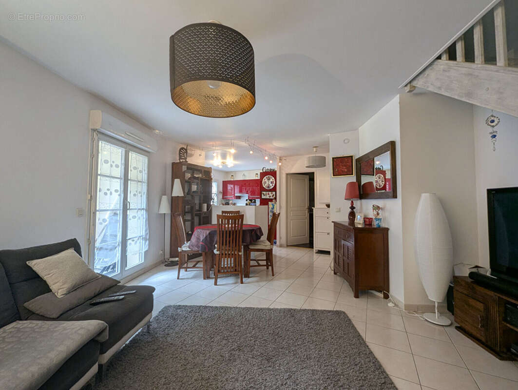 Appartement à LE PLESSIS-ROBINSON