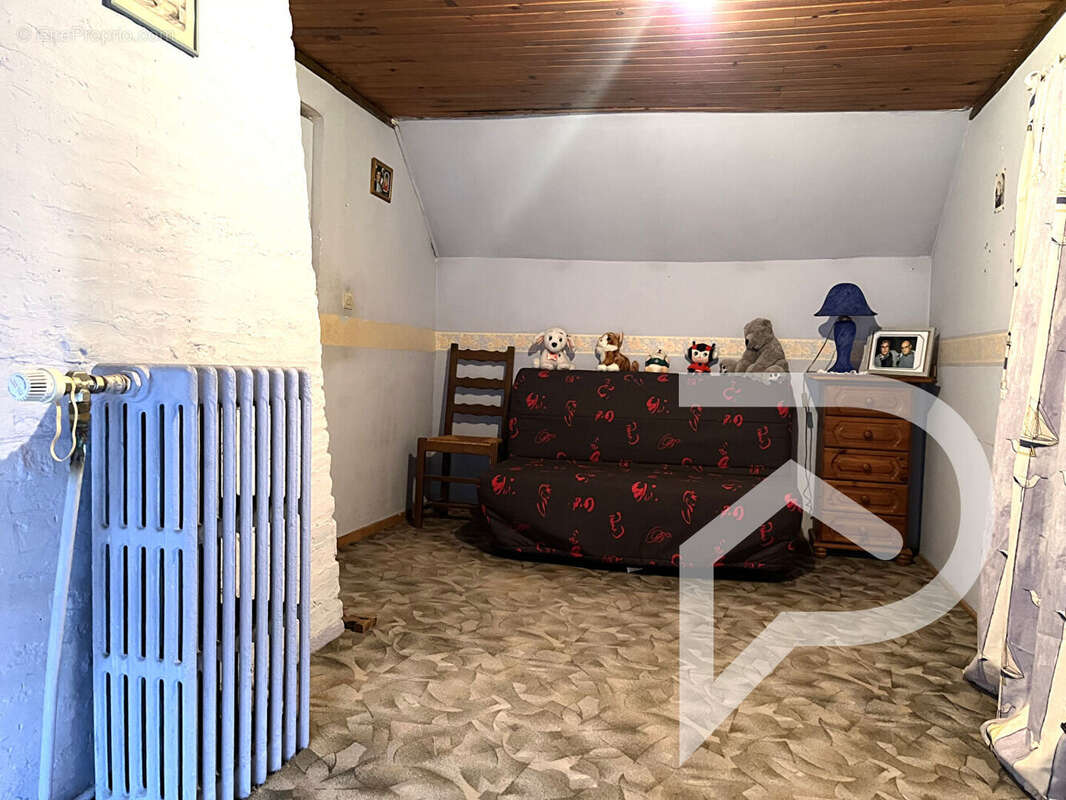 Maison à GRANDVILLERS-AUX-BOIS