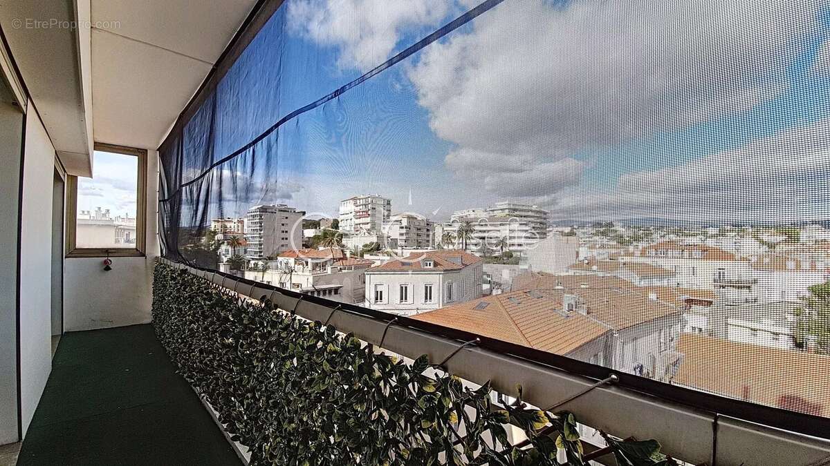 Appartement à CANNES