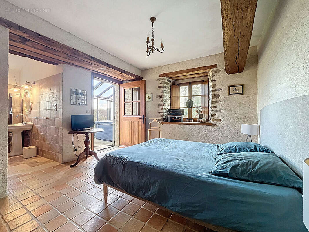 Maison à AMBON