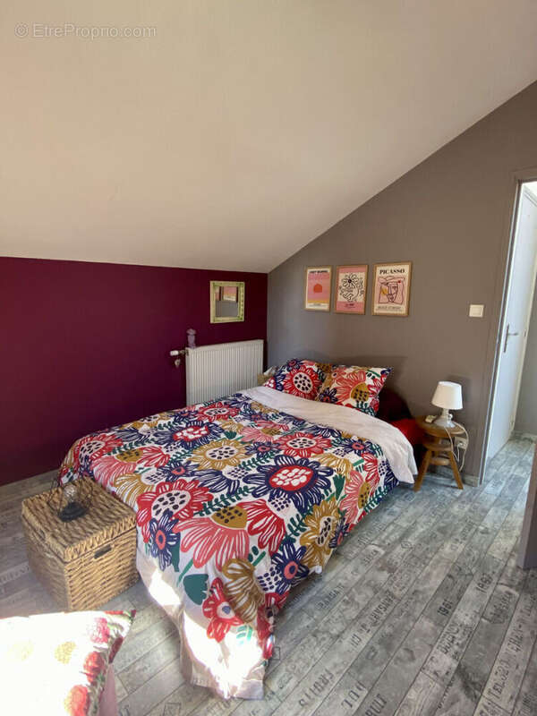 Appartement à LE COTEAU