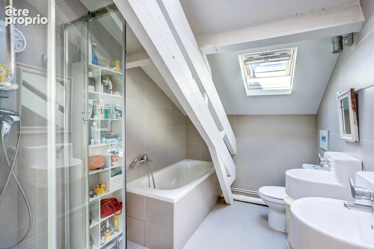 Maison de 9 pièces au charme de l'ancien - photo 15