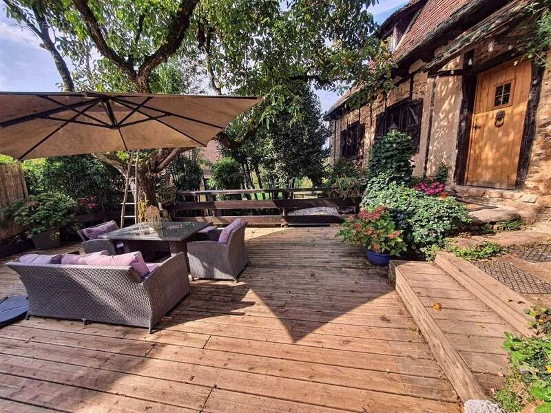 Maison à BEAULIEU-SUR-DORDOGNE