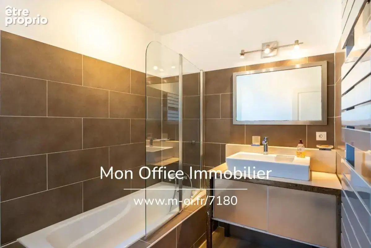 Référence : 7180-EHA - Maison Eguilles 170 m2, calme absolu, vue dégagée - photo 11