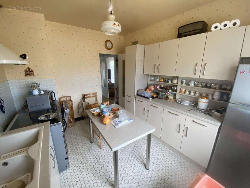 Au calme et sans vis à vis, au cœur de Domois, Maison de caractère avec grand terrain - photo 9