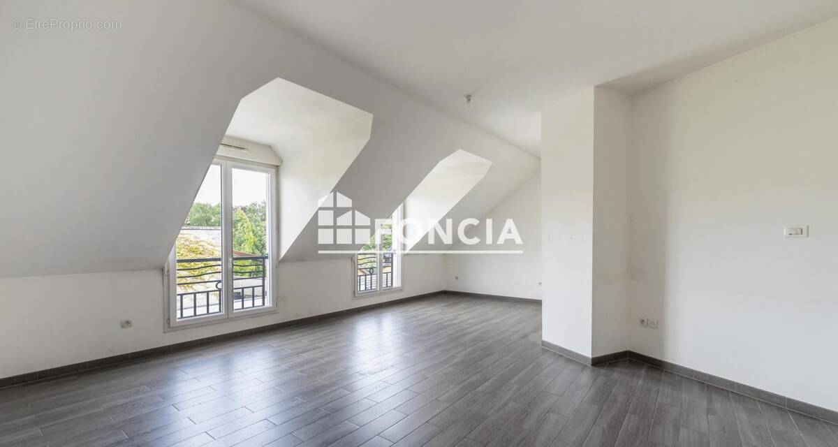 Appartement à VILLIERS-SUR-MARNE