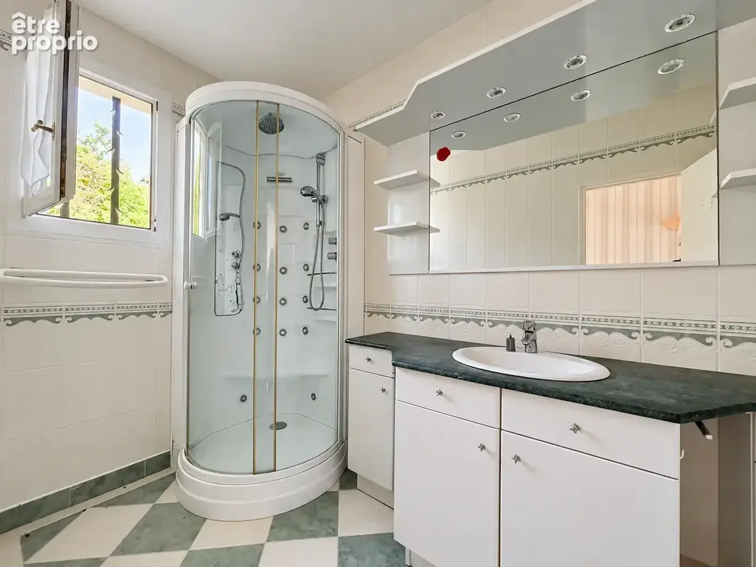 Boulazac secteur Atur - Maison de plain pied avec piscine - photo 18