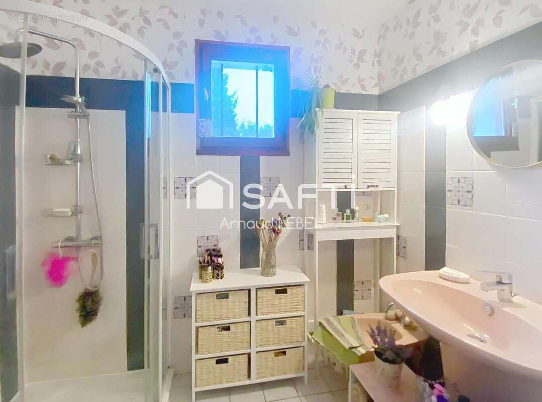 Maison 75 m² à Balleray  - photo 7