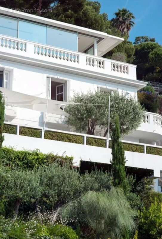 Maison à EZE