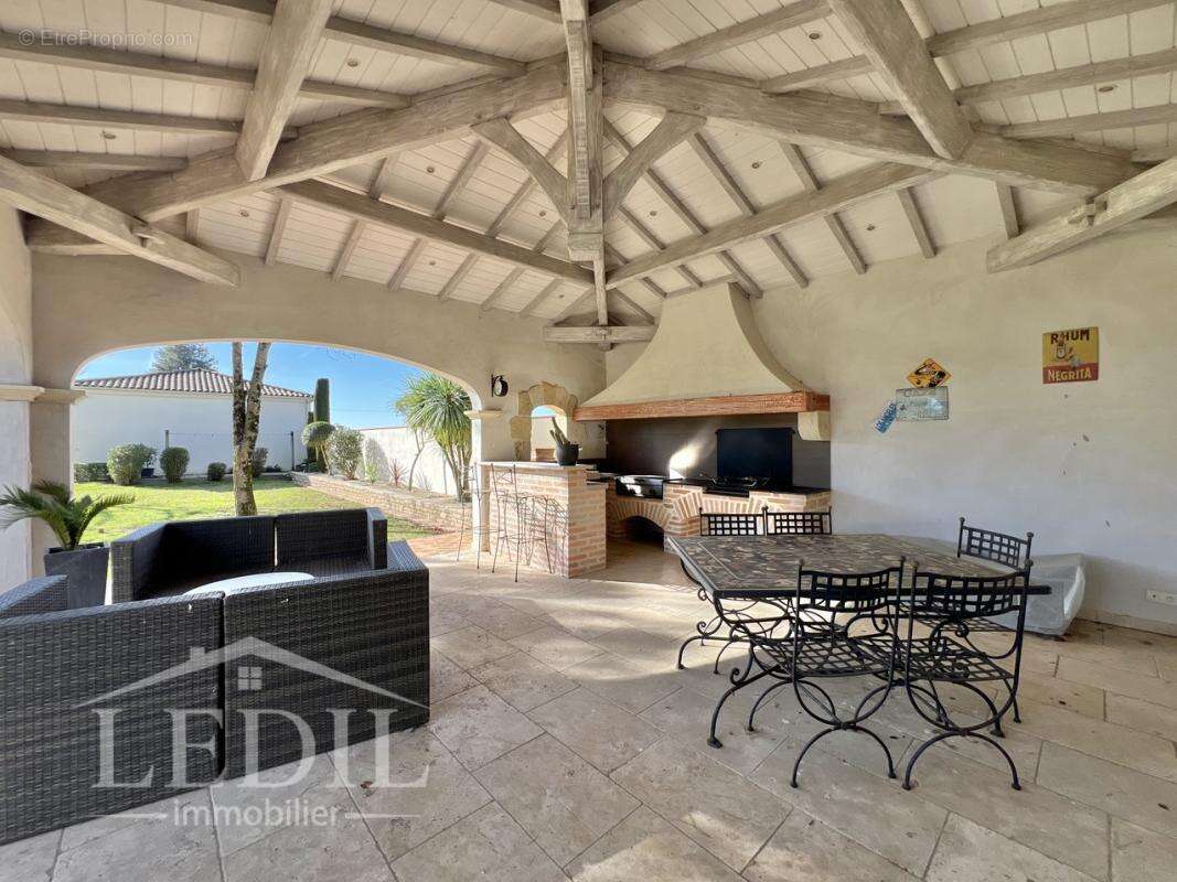 Maison à SAINTE-BAZEILLE