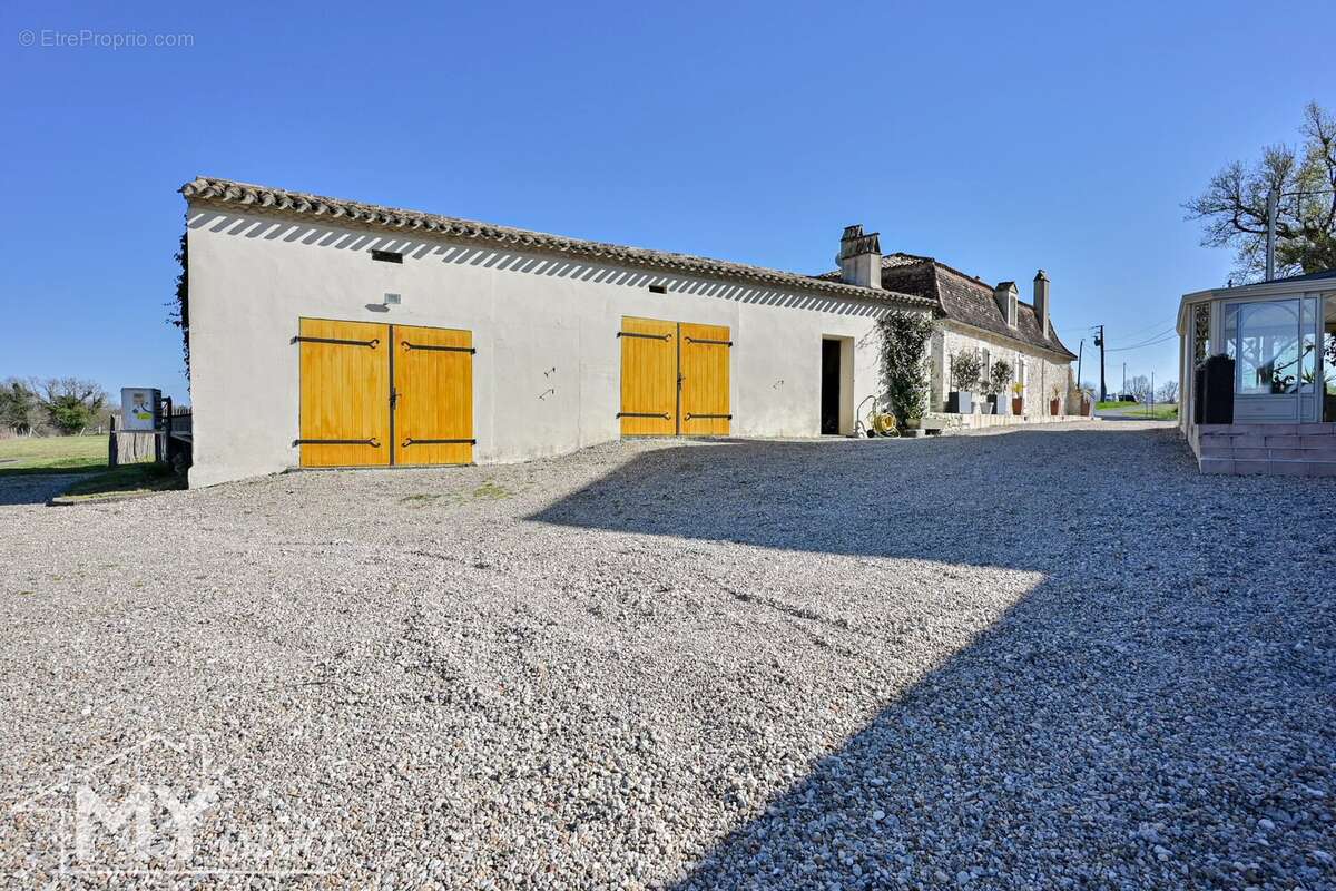 Maison à SAINT-MEARD-DE-GURCON