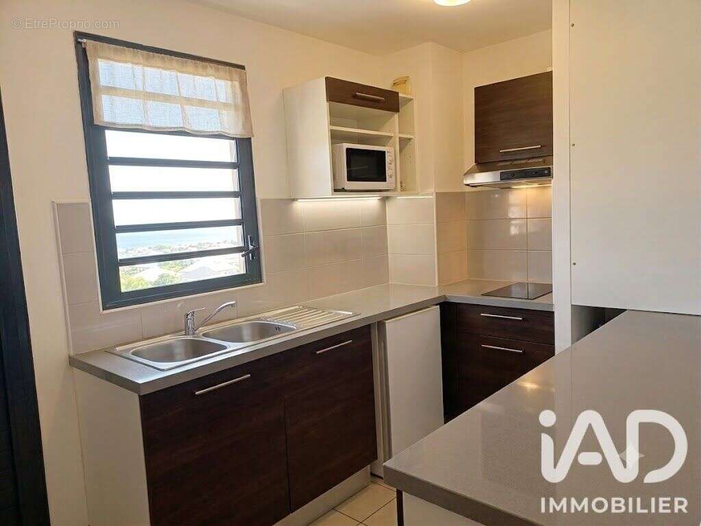 Appartement 50 m² à Saint-Pierre  - photo 3