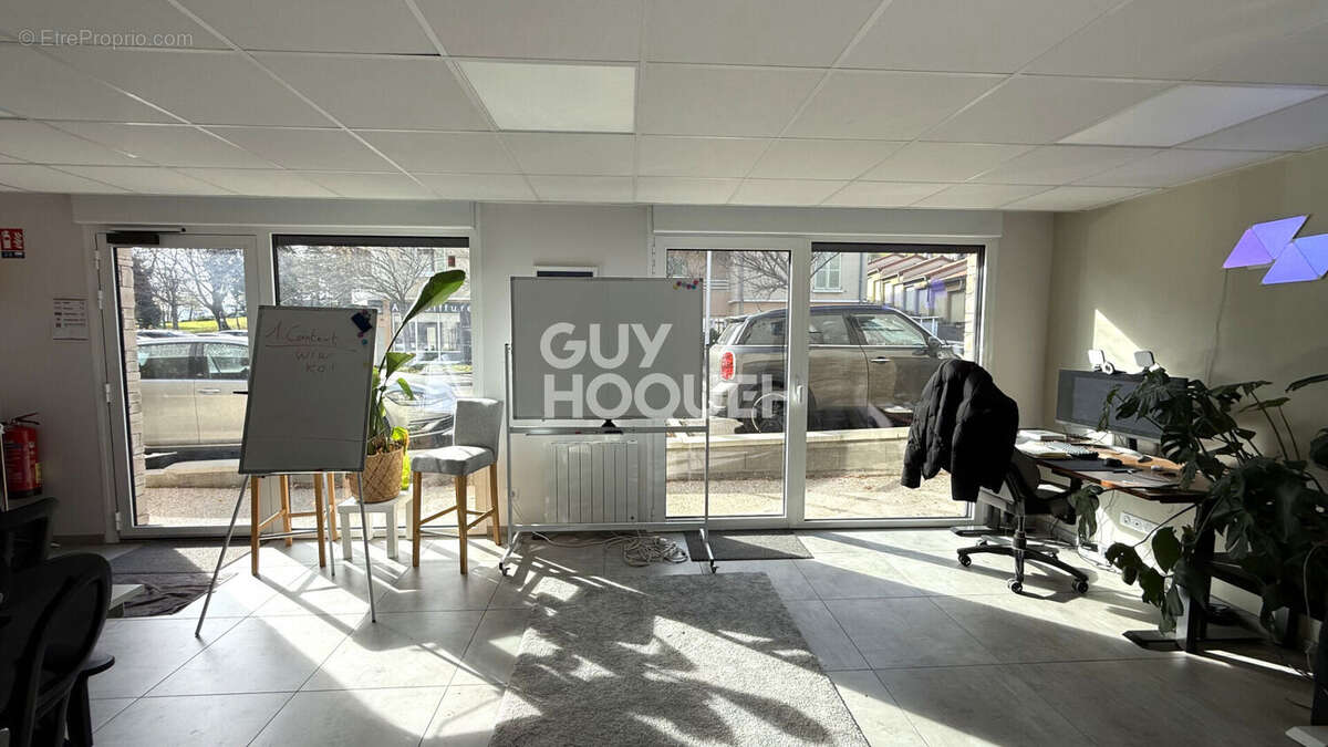 Commerce à SAINT-MAURICE-SUR-DARGOIRE