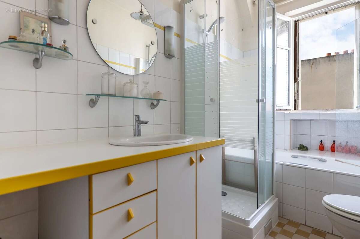 Appartement à PARIS-5E