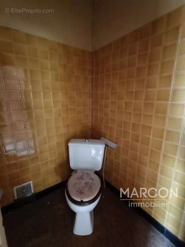 Maison à LAVAVEIX-LES-MINES