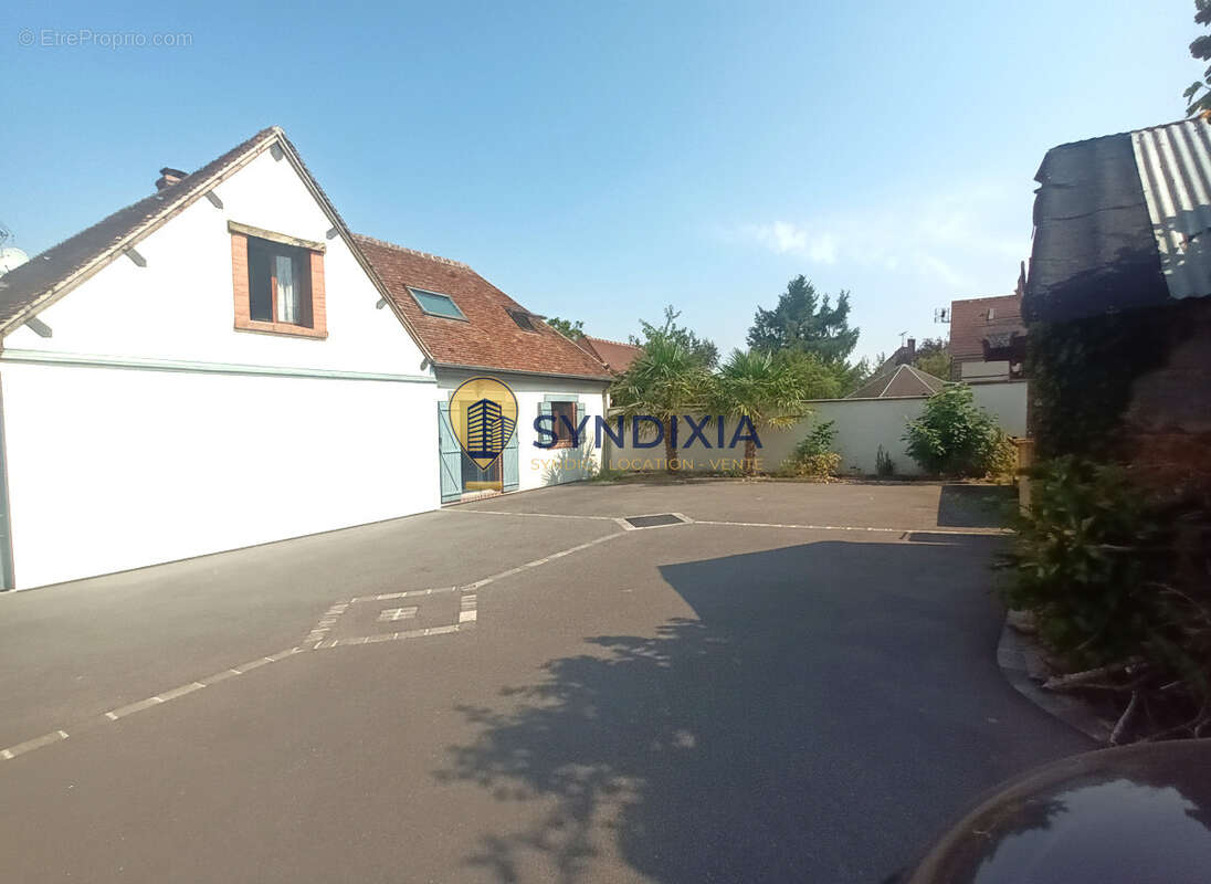 Maison aux beaux volumes - photo 2