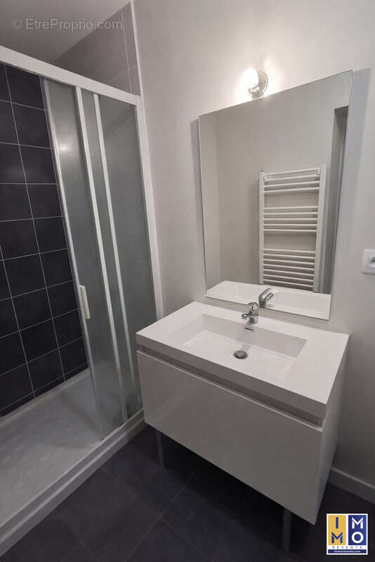 Appartement à SAINT-DOULCHARD