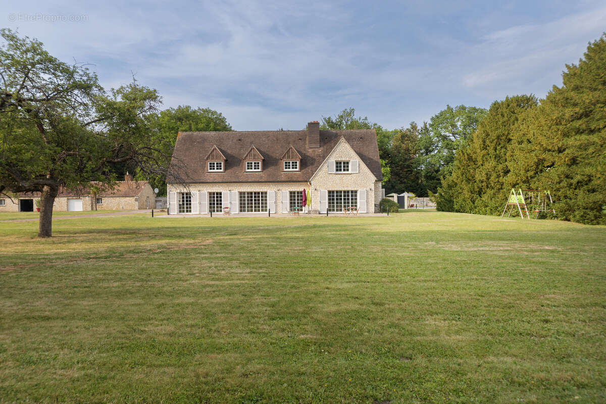 Maison à CHAMPCUEIL