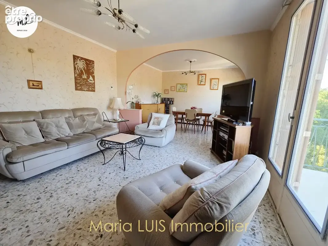 Maison traditionnelle 3 chambres avec 187 m2 de surface utile et jardin sans vis-à-vis - photo 3