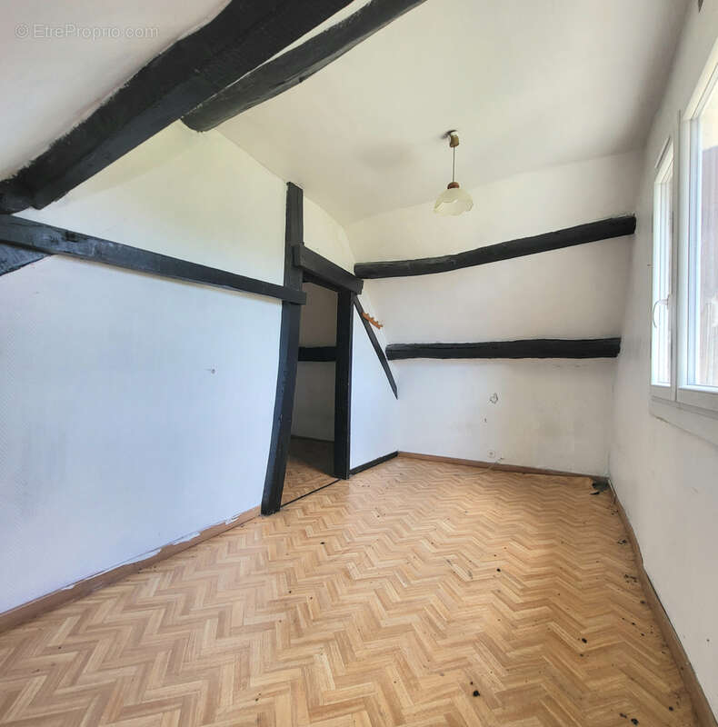 Appartement à BOISSY-L'AILLERIE