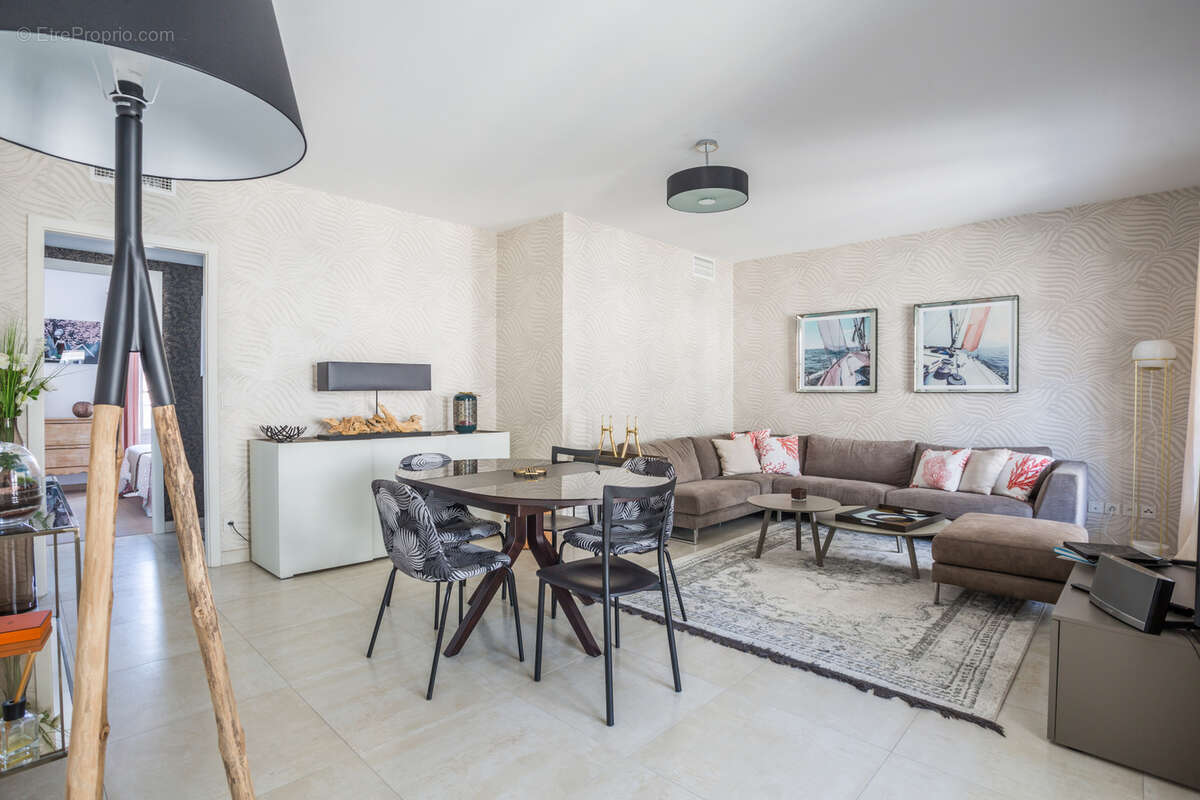 Appartement à SAINT-TROPEZ