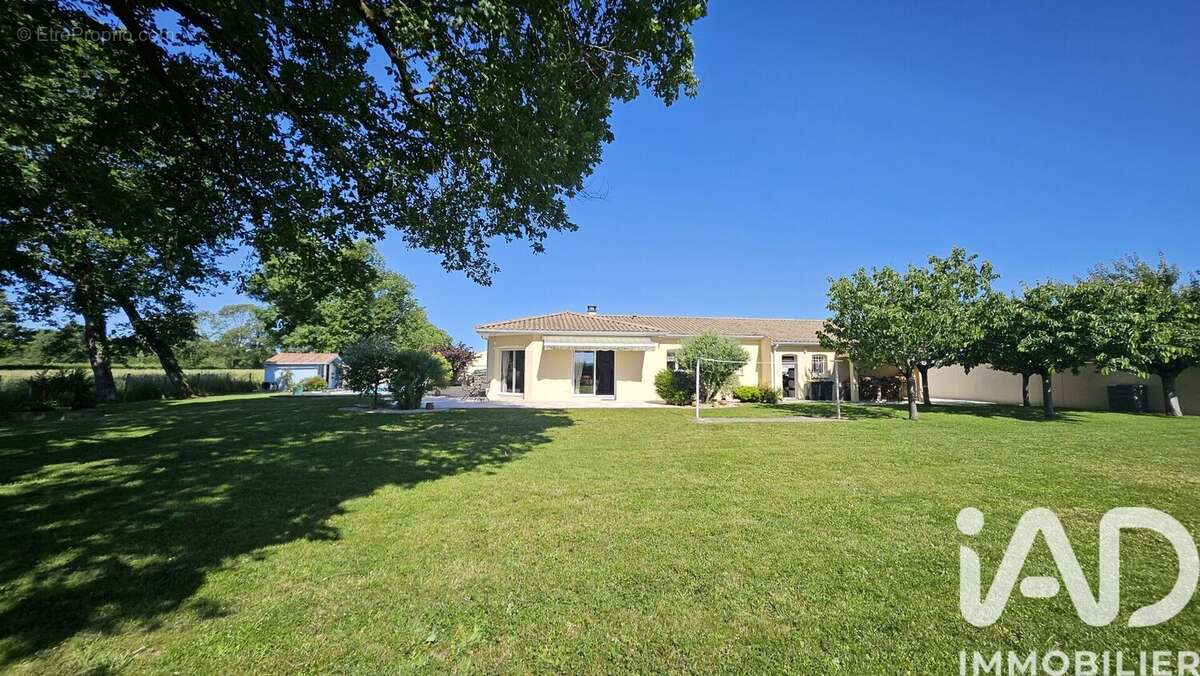 Photo 2 - Maison à SAUJON