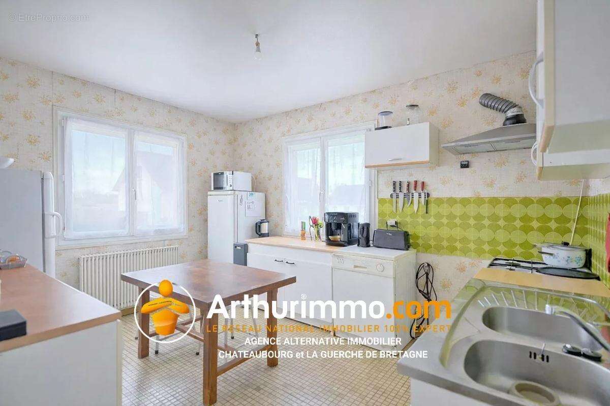 Maison à LA GUERCHE-DE-BRETAGNE