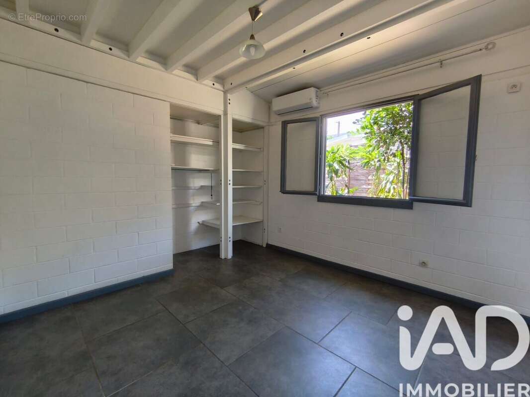 Photo 7 - Maison à SAINT-DENIS