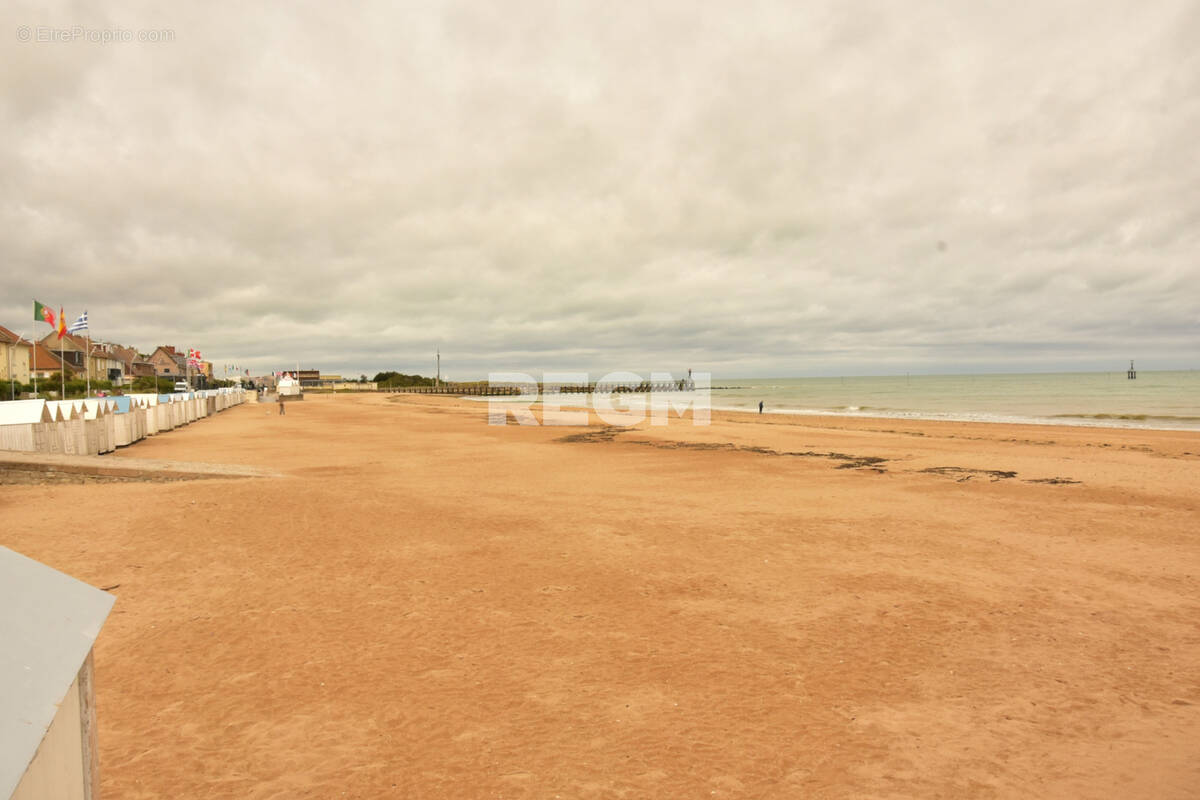 Appartement à COURSEULLES-SUR-MER