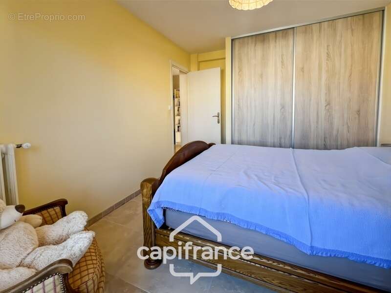 Appartement à HYERES