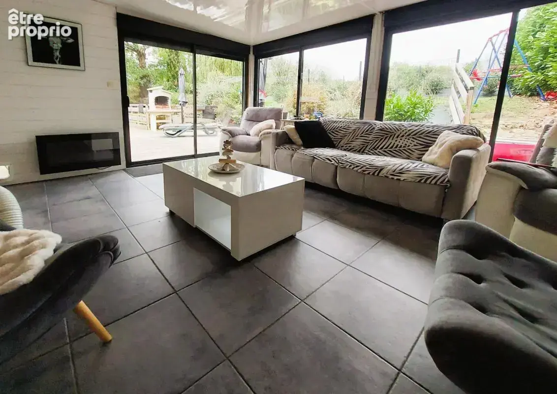 Maison 8 pièces 195 m² à vendre à Champeaux (50530) - photo 2