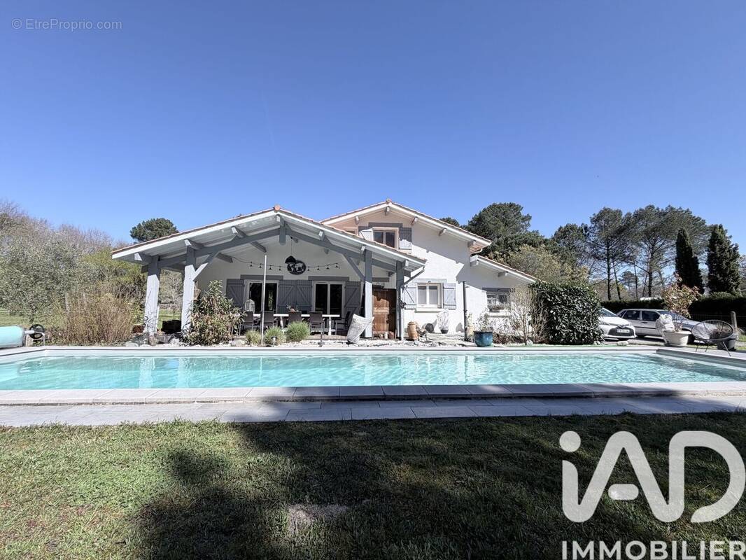 Photo 1 - Maison à BELIN-BELIET