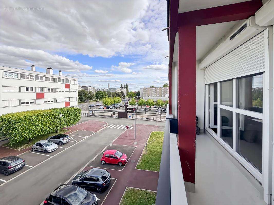 Appartement à FLEURY-LES-AUBRAIS