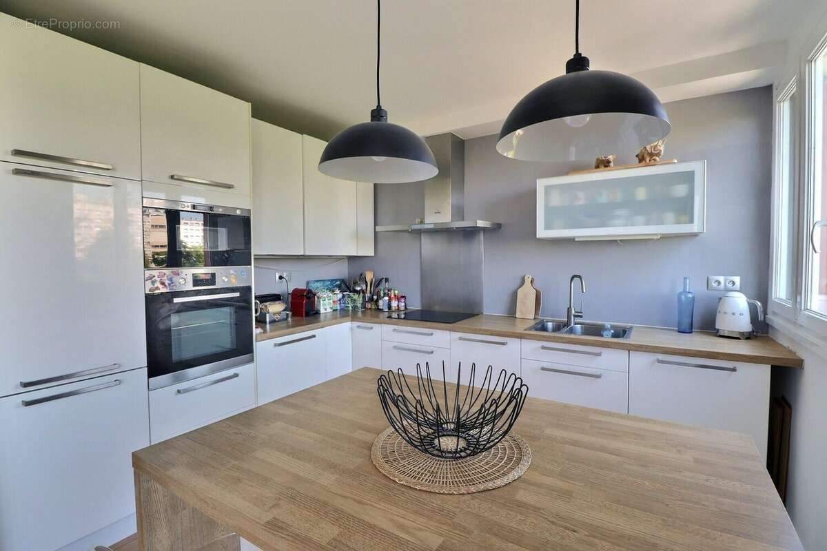 Appartement à CHATILLON