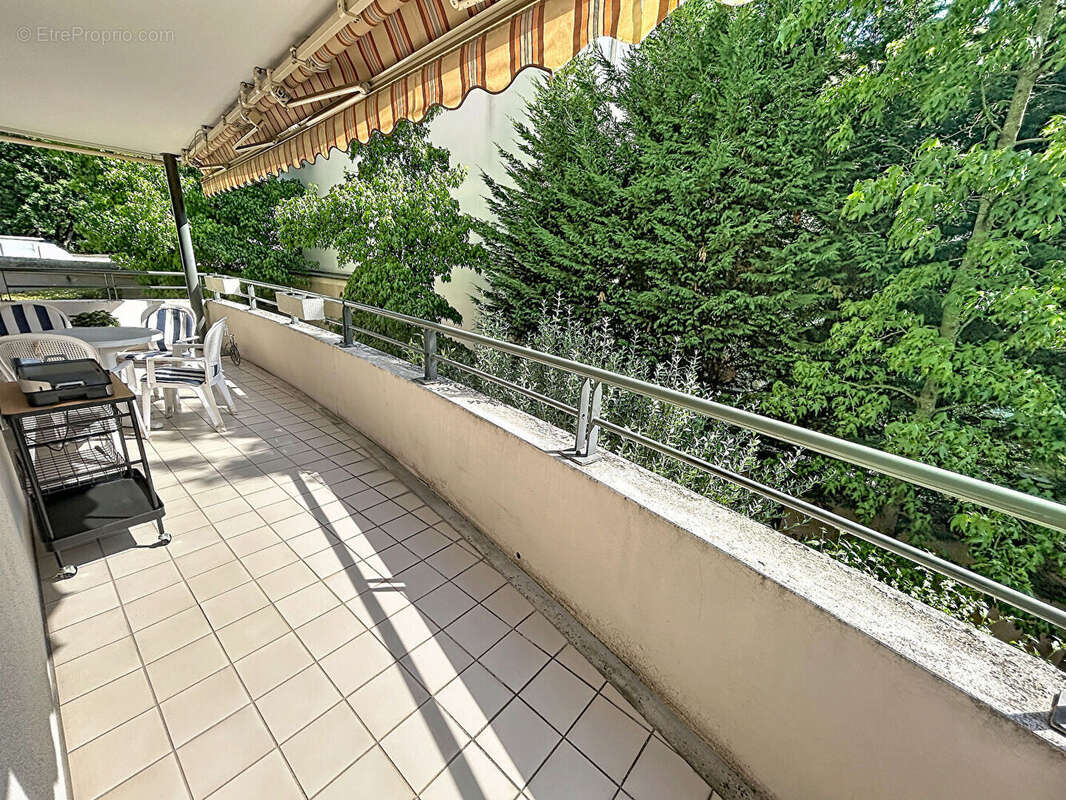 Appartement à CALUIRE-ET-CUIRE