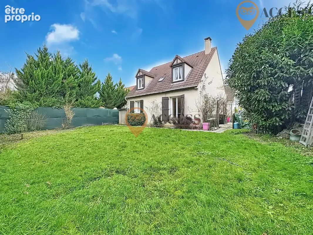 GROSLAY - Maison de 100m2 sur 374m2 de terrain ! - photo 12