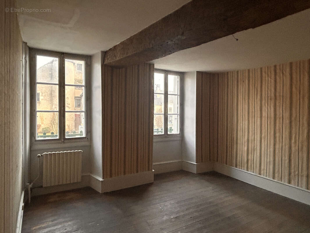 Appartement à SAINT-GAULTIER