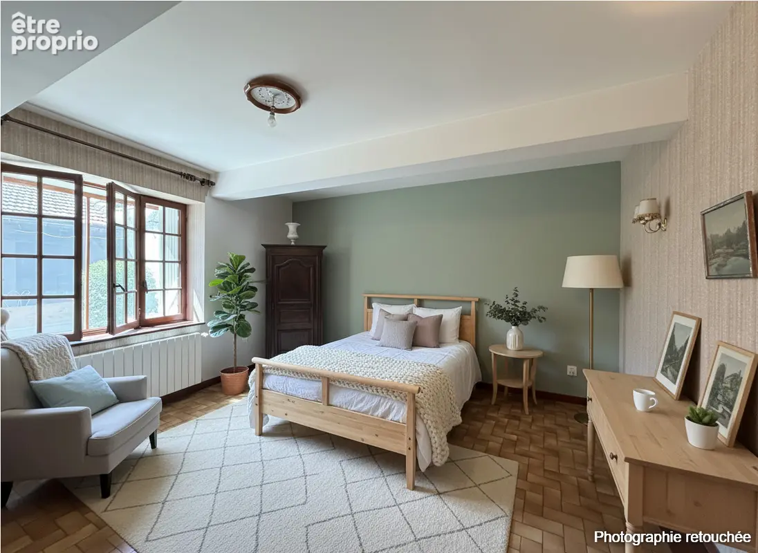 Grande maison de ville avec cours + possibilité de 2 logements ! - photo 9