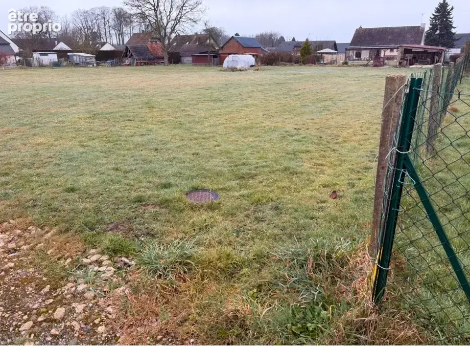 Terrain à SAINT-OUEN-DU-BREUIL