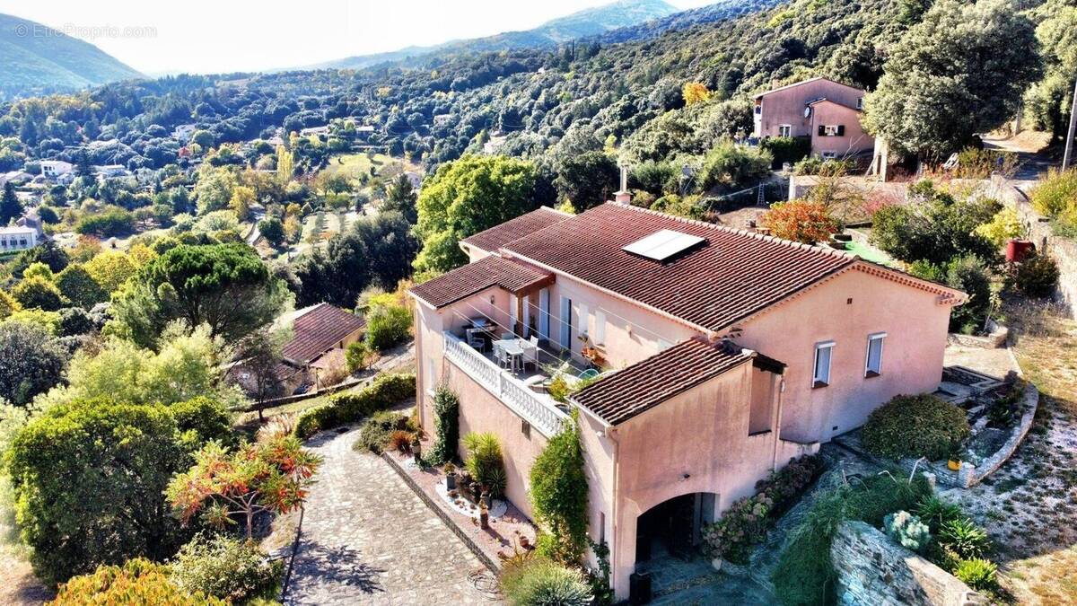 Maison à PREMIAN
