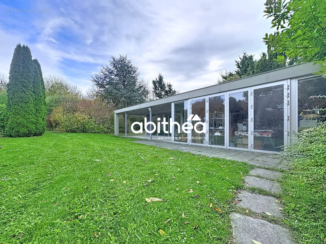 Maison à LATTRE-SAINT-QUENTIN