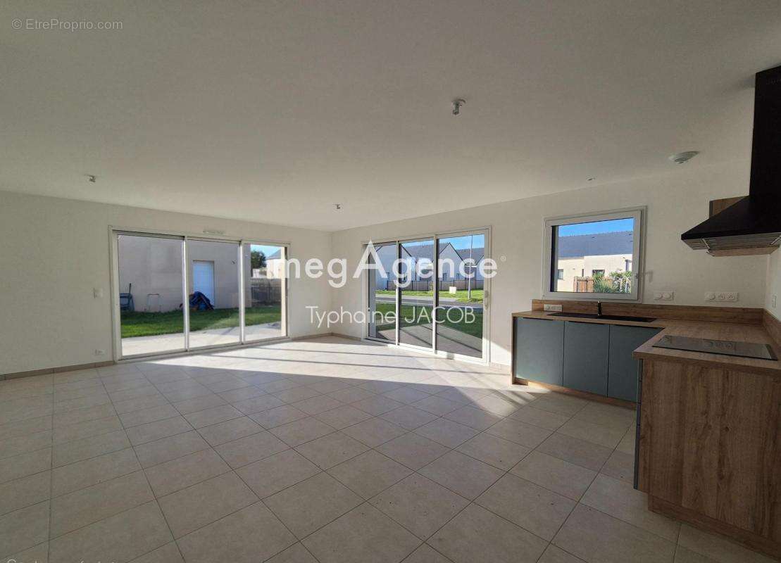 Maison à PLOUBAZLANEC