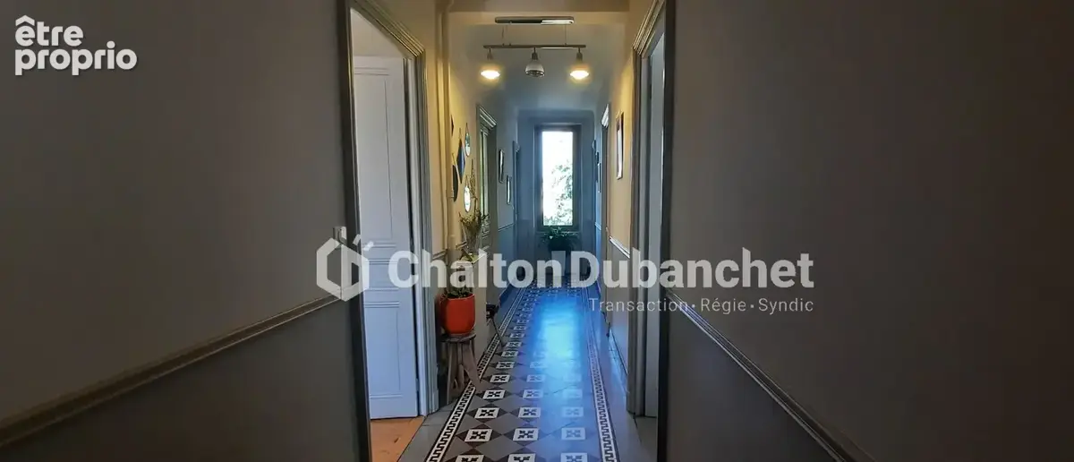 Maison 163 m² à Feurs  - photo 5