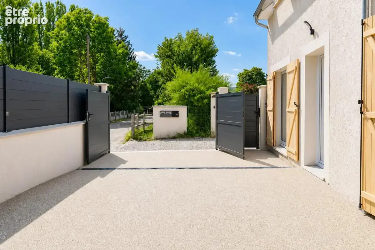 Maison neuve de 2026 avec 102m2 / 4 chambres / terrain de 221m2 - photo 2