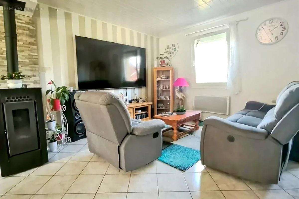 Maison à GOUZEAUCOURT