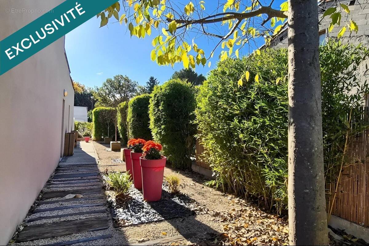 Photo 1 - Maison à PERTUIS