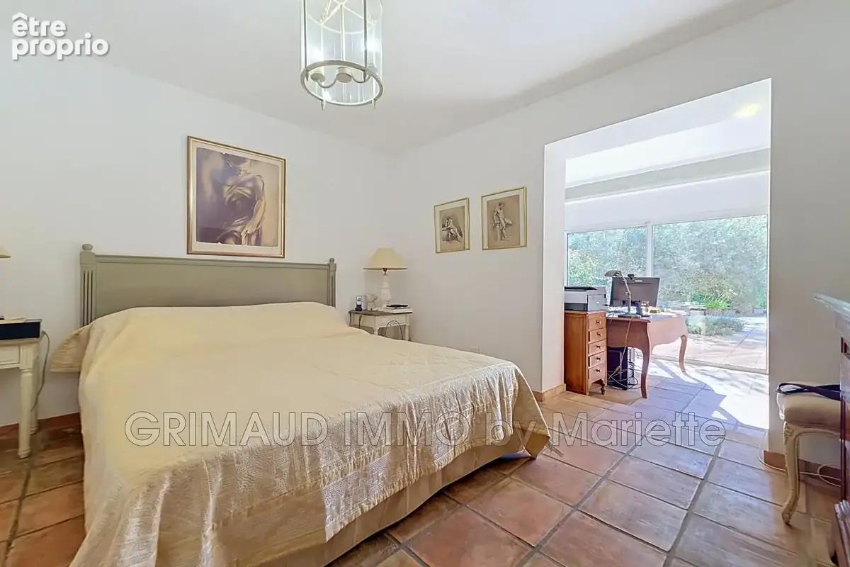 Maison 5 pièces 156 m² à vendre à Gassin (83580) - photo 7